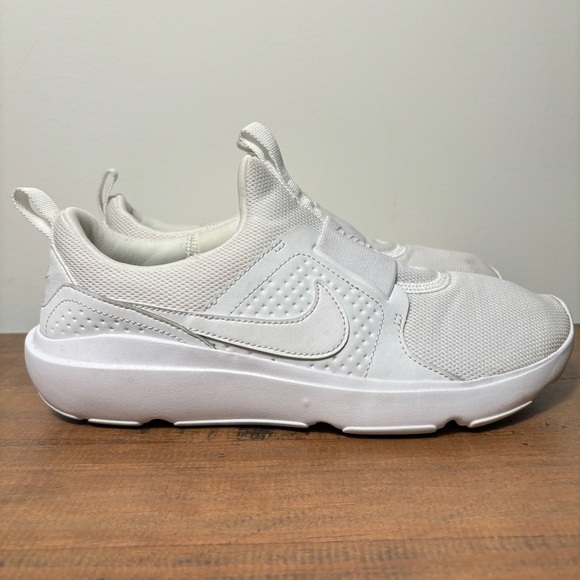 Nike Shoes - Nike Ad Comfort Slip-On Sneakers in White Size 8.5 DJ1001-001 Shoes